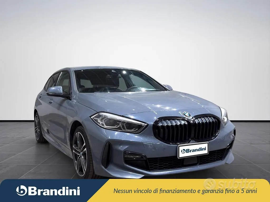 BMW 1 Series 2021 photo 4