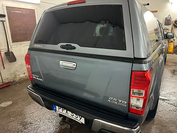 Isuzu D-Max 2015 photo 2