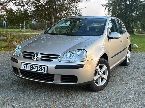 Volkswagen Golf V