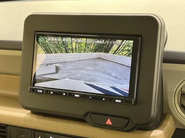 Honda N-Box 2025 photo 4