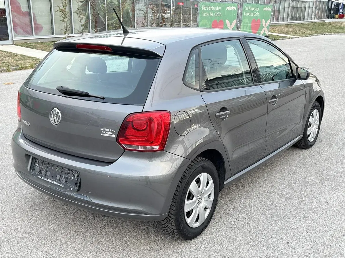 Volkswagen Polo 2009 photo 3