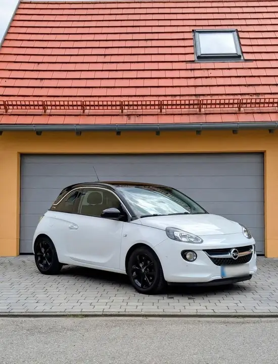 Opel Adam
