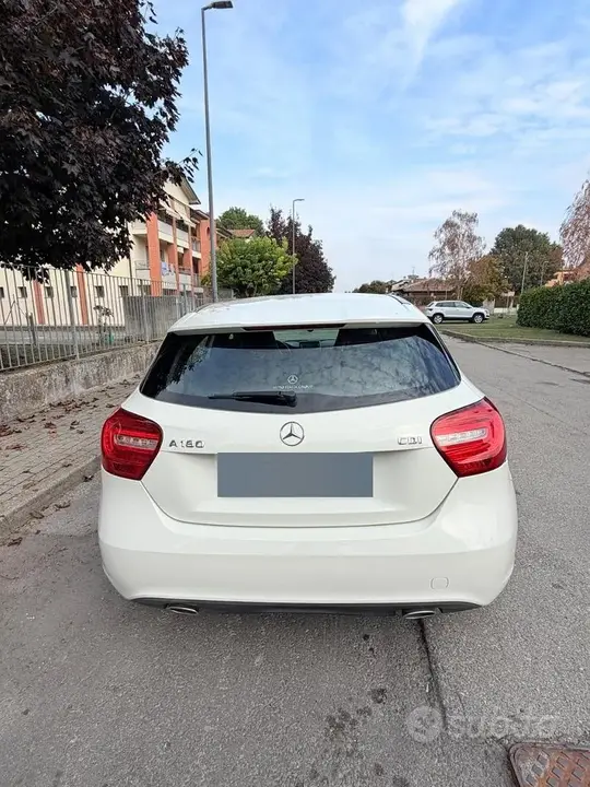 Mercedes-Benz A 180 2014 photo 5