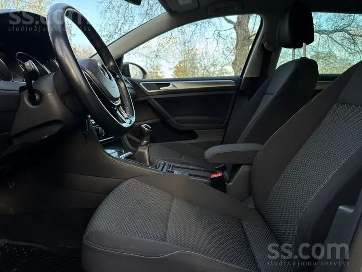 Volkswagen Golf 7 2018 photo 5