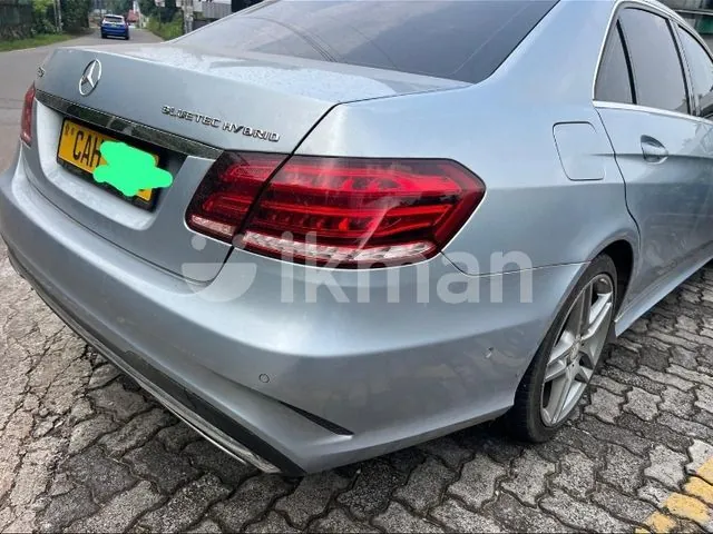 Mercedes-Benz E300 2014 photo 3