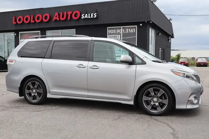 Toyota Sienna