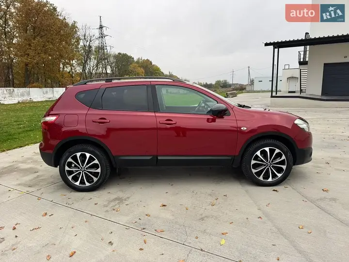 Nissan Qashqai 2013 photo 5