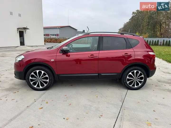 Nissan Qashqai 2013 photo 4