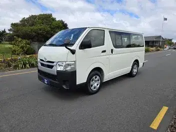 Toyota Hiace 2023 photo 4