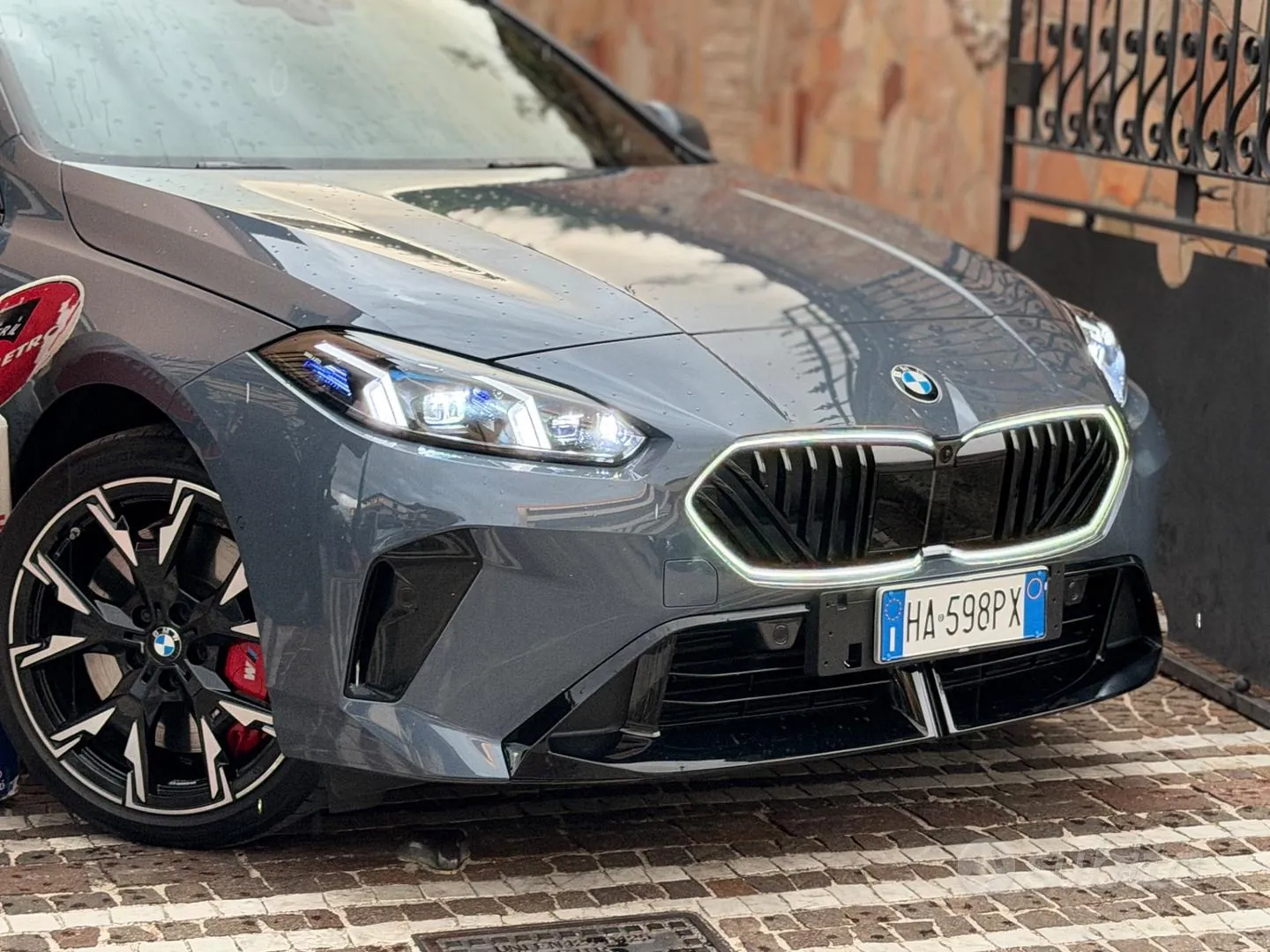 BMW 218D 2025 photo 2