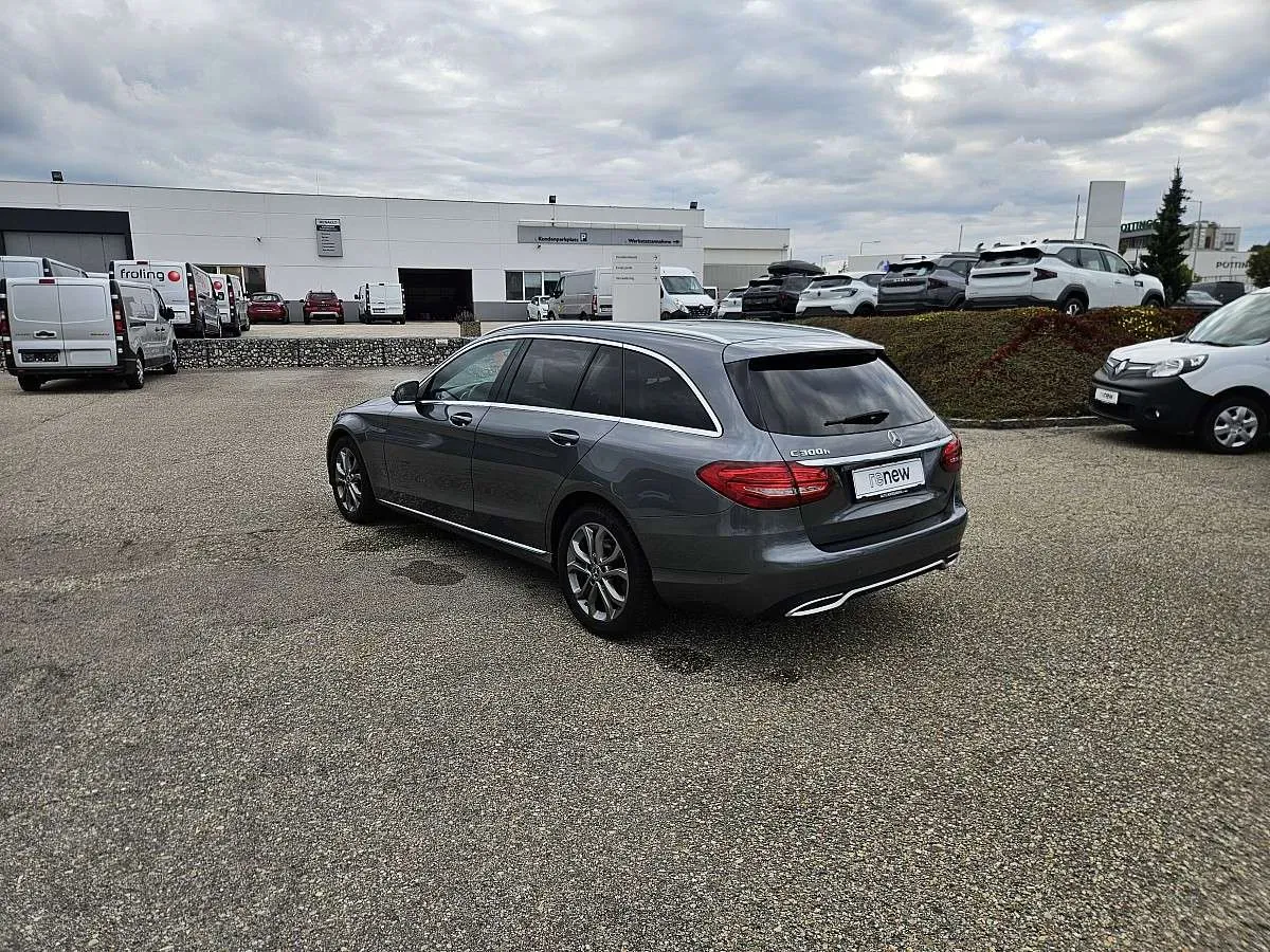 Mercedes-Benz C-Class 2018 photo 3
