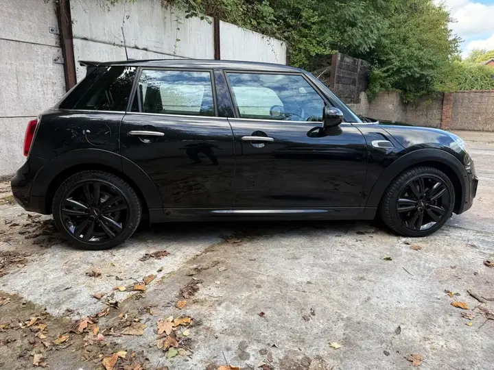 Mini Hatch 2018 photo 5