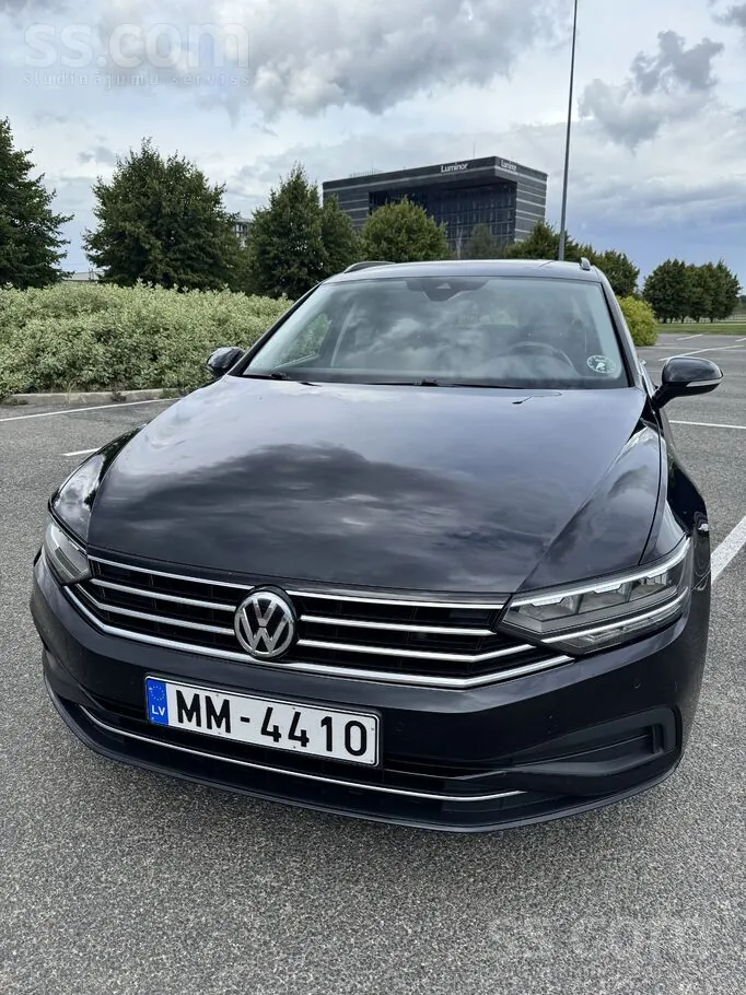 Volkswagen Passat 2020 photo 2