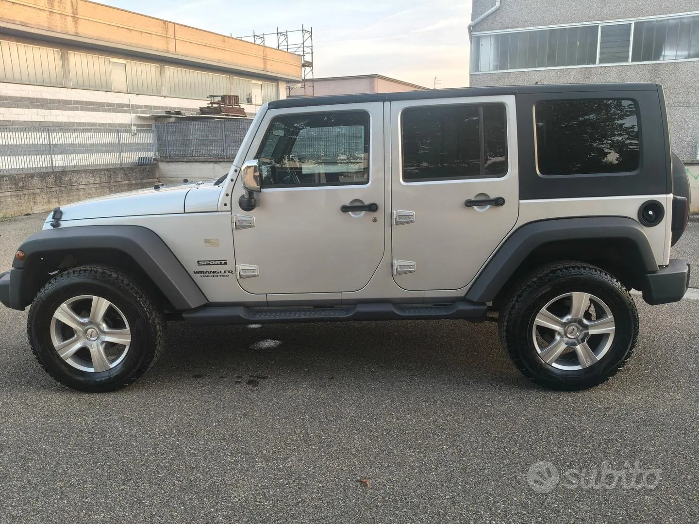 Jeep Wrangler Unlimited 2009 photo 4
