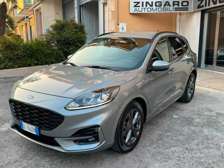 Ford Kuga 2022 photo 3