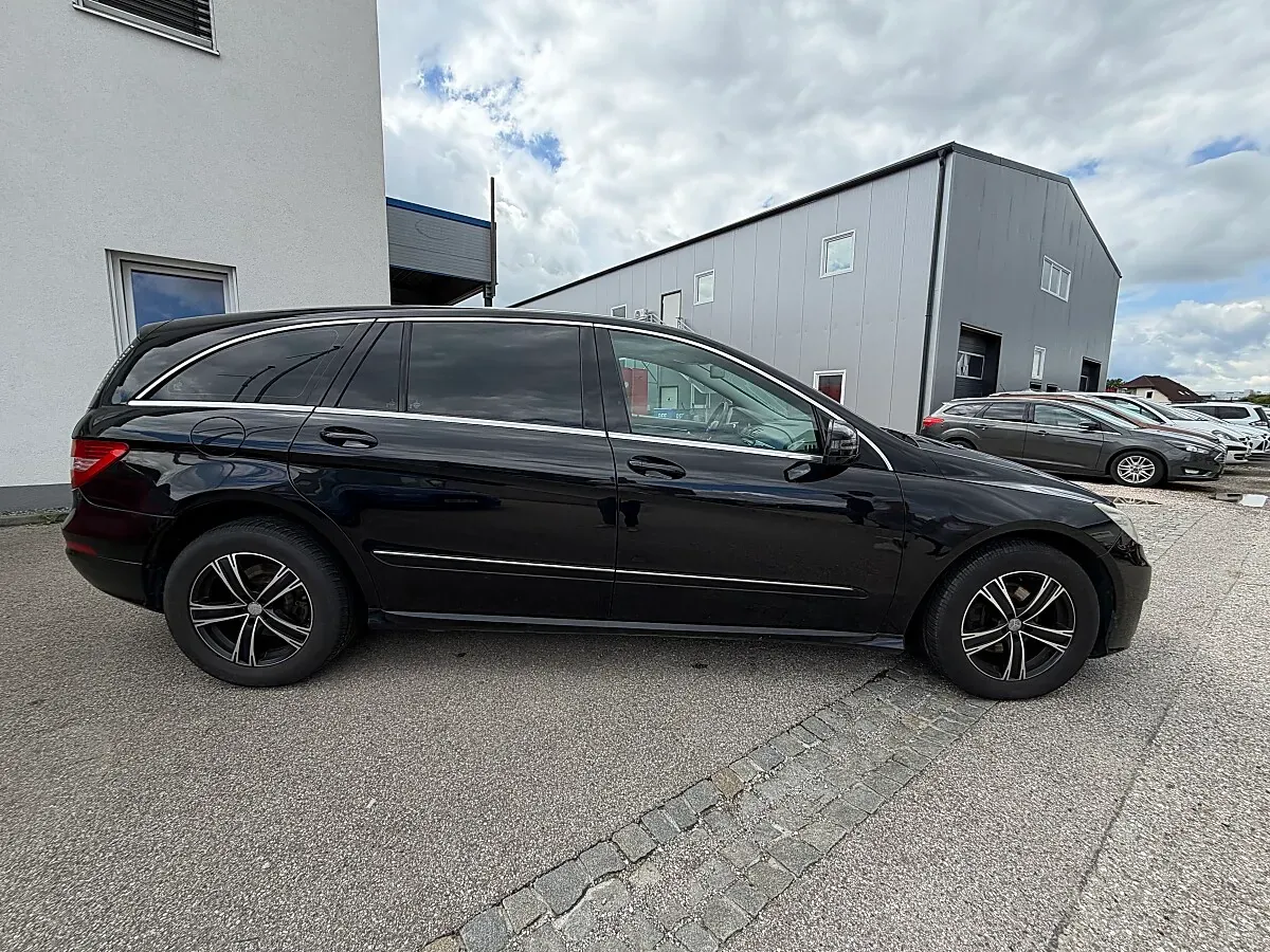 Mercedes-Benz R-Class 2011 photo 3