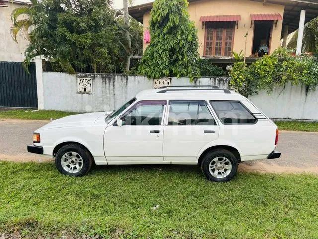 Toyota Corolla 1987 photo 4
