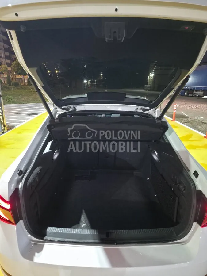 Skoda Superb 2022 photo 5