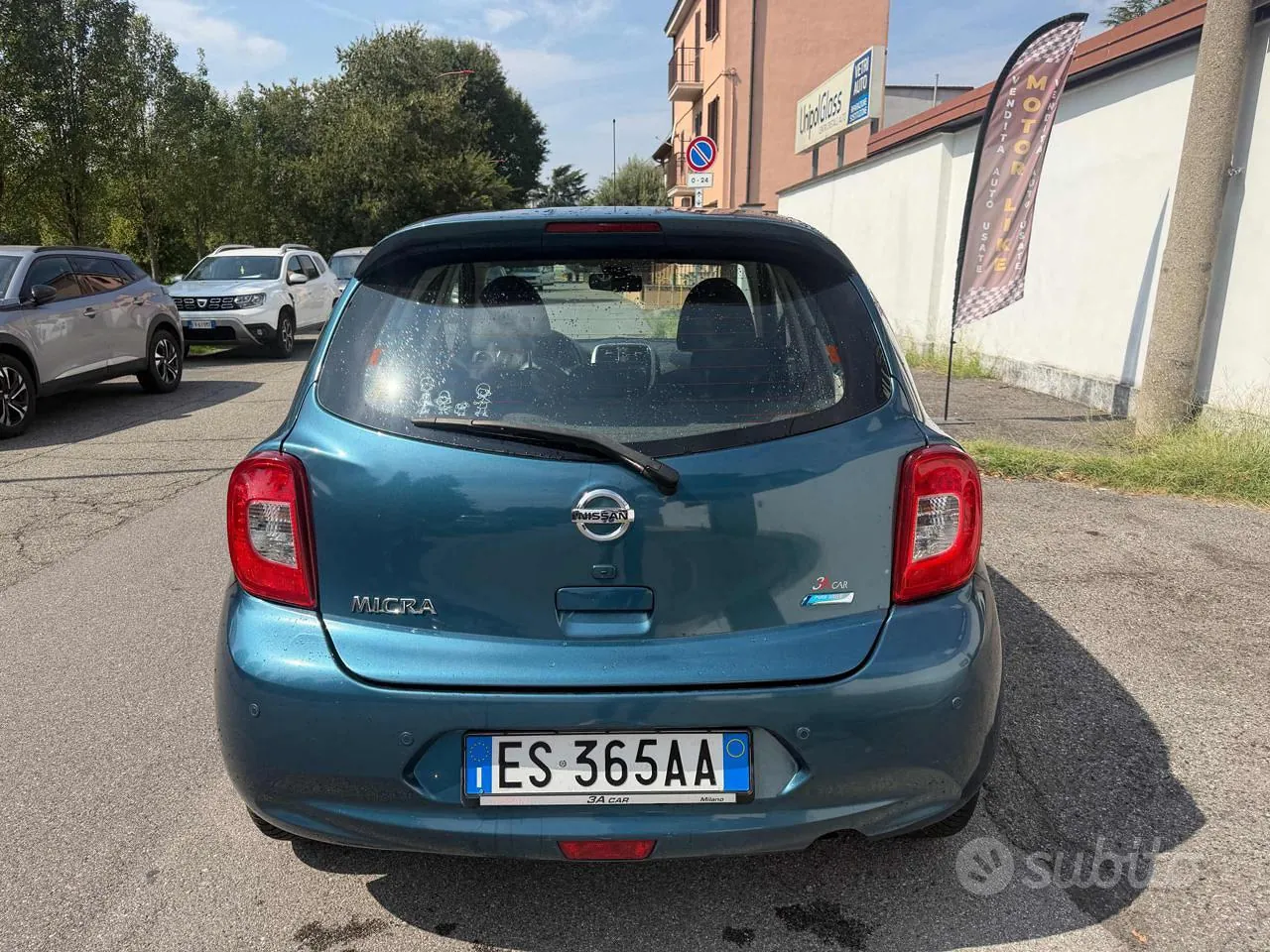 Nissan Micra 2014 photo 4