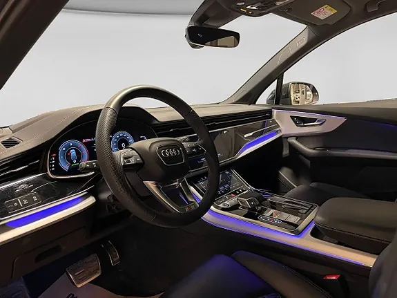 Audi Q7 2025 photo 4