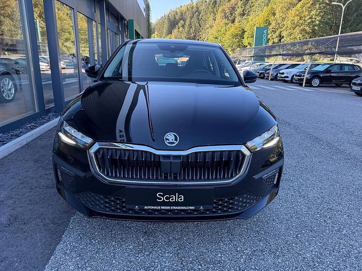 Skoda Scala 2026 photo 2