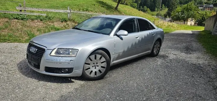 Audi A8 2006 photo 3