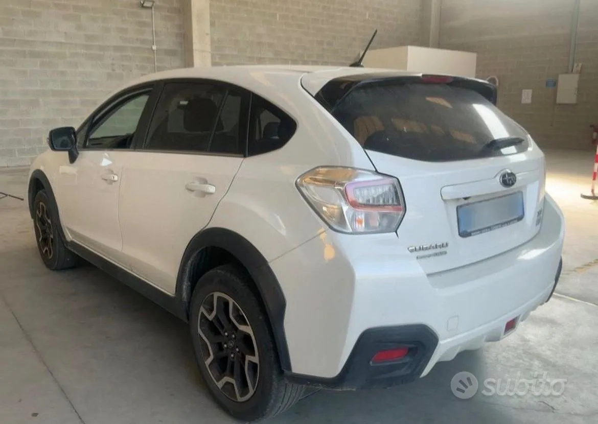 Subaru Xv 2017 photo 3