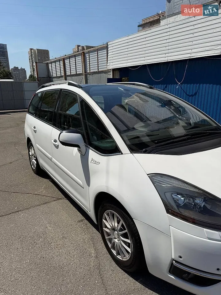 Citroen Grand C4 Picasso 2008 photo 3