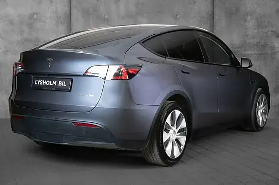 Tesla Model Y 2021 photo 4