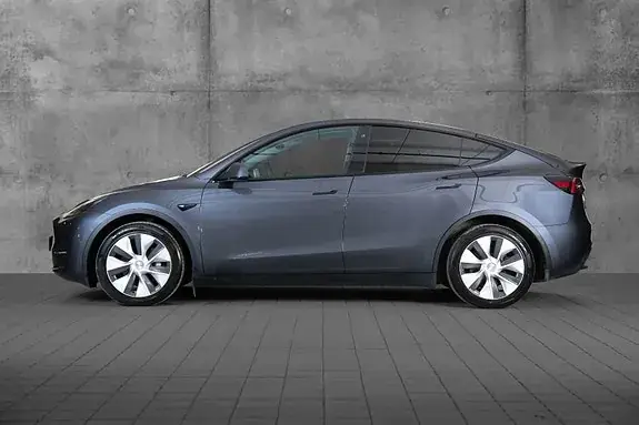 Tesla Model Y 2021 photo 5