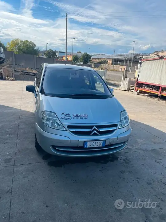 Citroen C8 2004 photo 2