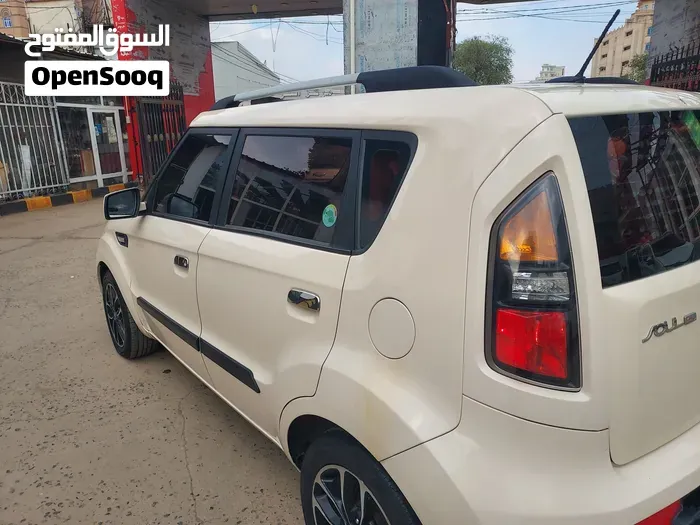 Kia Soul 2010 photo 4