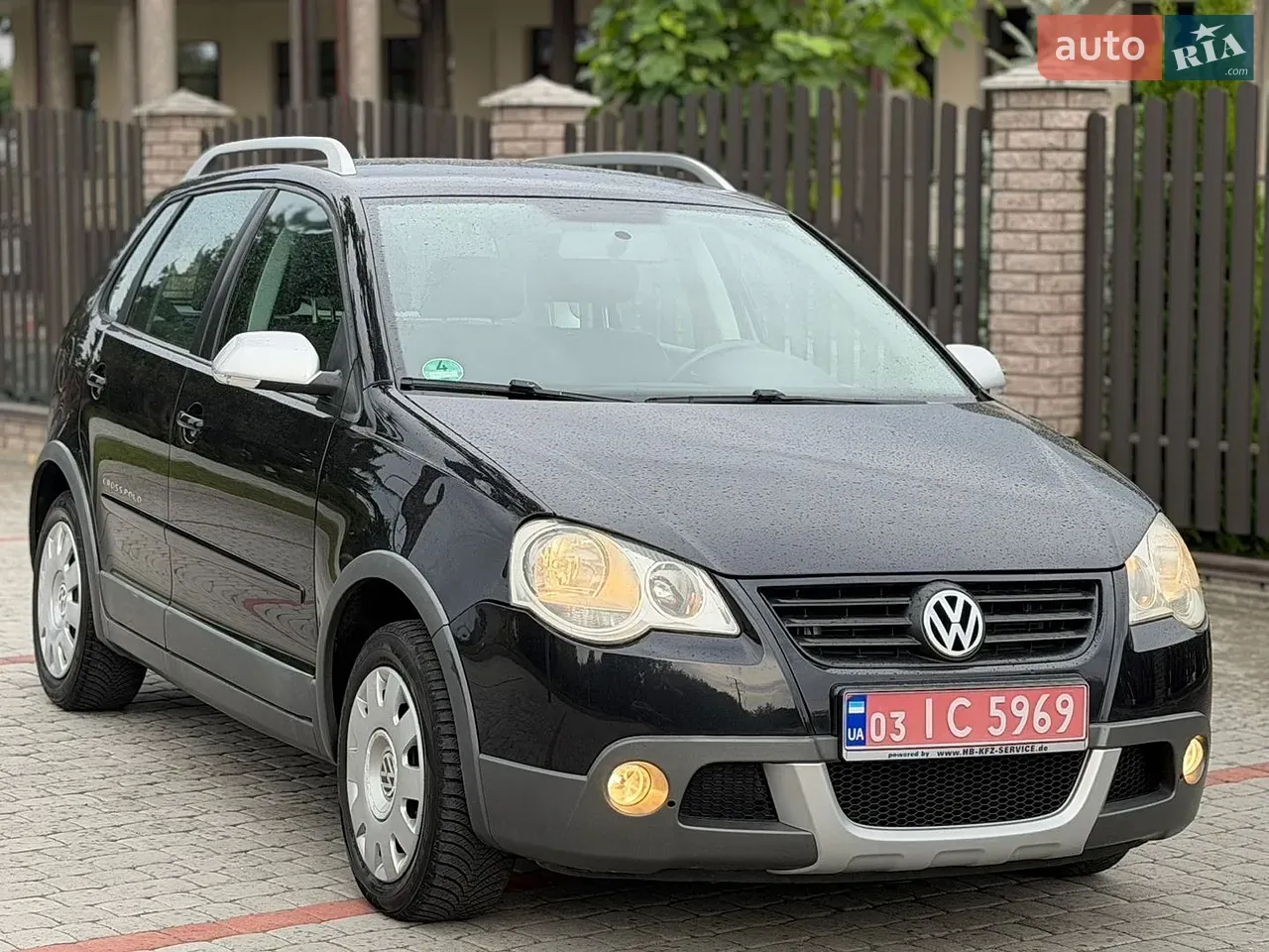 Volkswagen Cross Polo