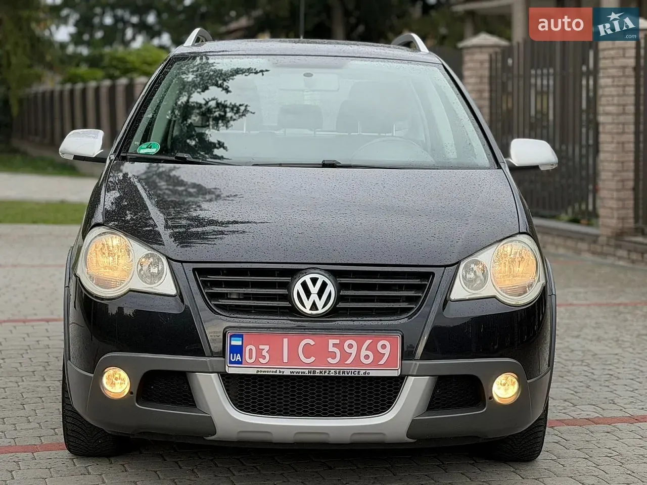 Volkswagen Cross Polo 2008 photo 2