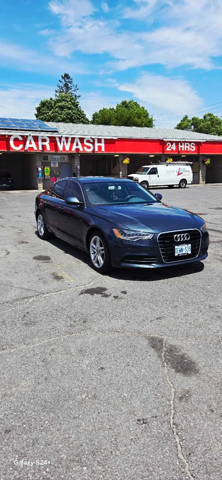 Audi A6 2013 photo 2