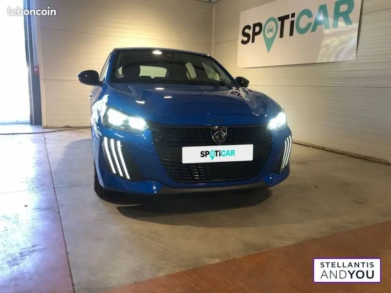 Peugeot 208 2024 photo 2