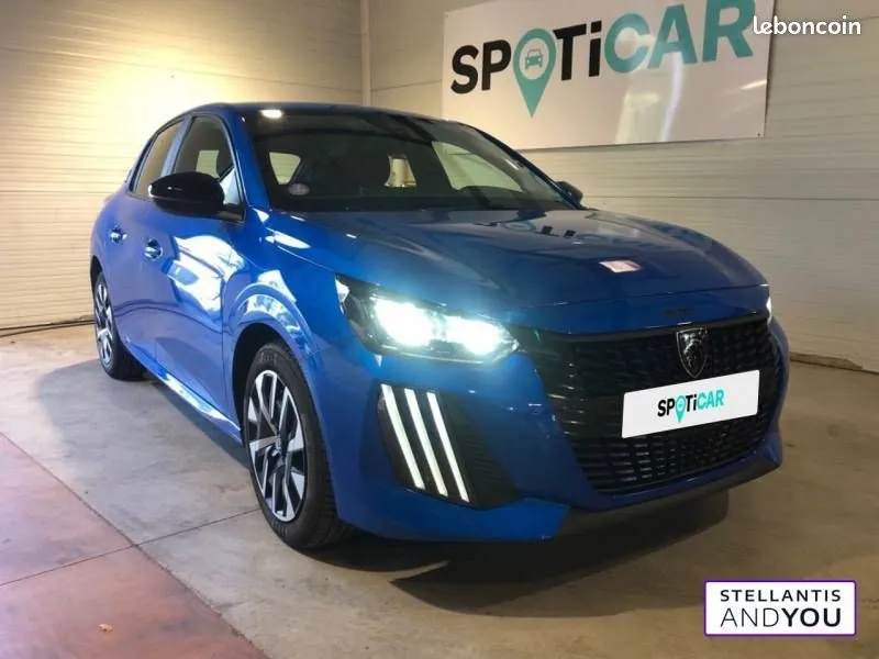 Peugeot 208 2024 photo 3
