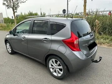 Nissan Note 2014 photo 3