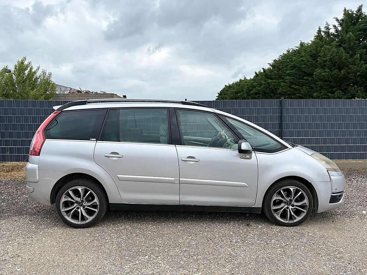 Citroen Grand C4 Picasso 2008 photo 3