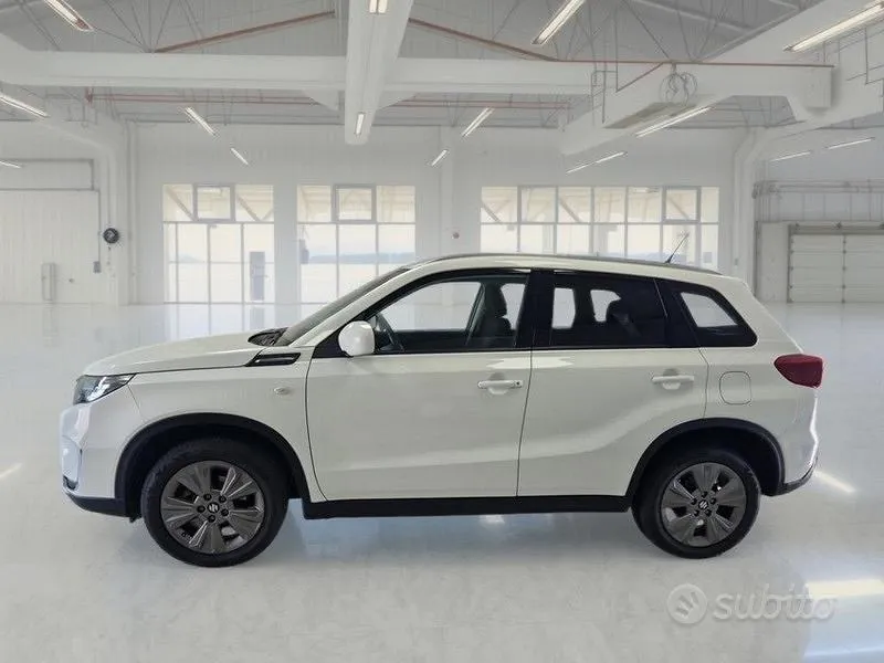 Suzuki Vitara 2023 photo 5