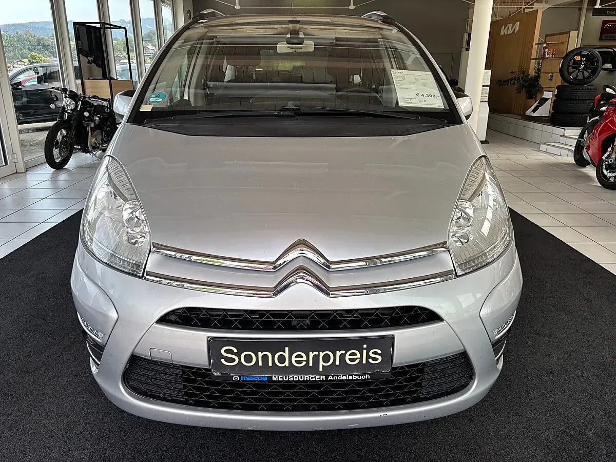 Citroen Grand C4 Picasso 2012 photo 2