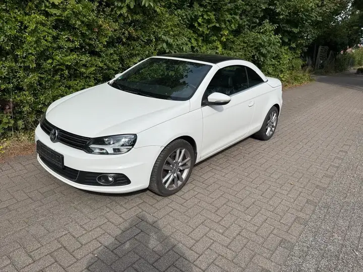 Volkswagen Eos
