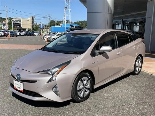 Toyota Prius 2016 photo 3