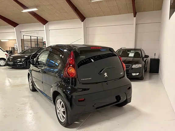 Peugeot 107 2007 photo 4