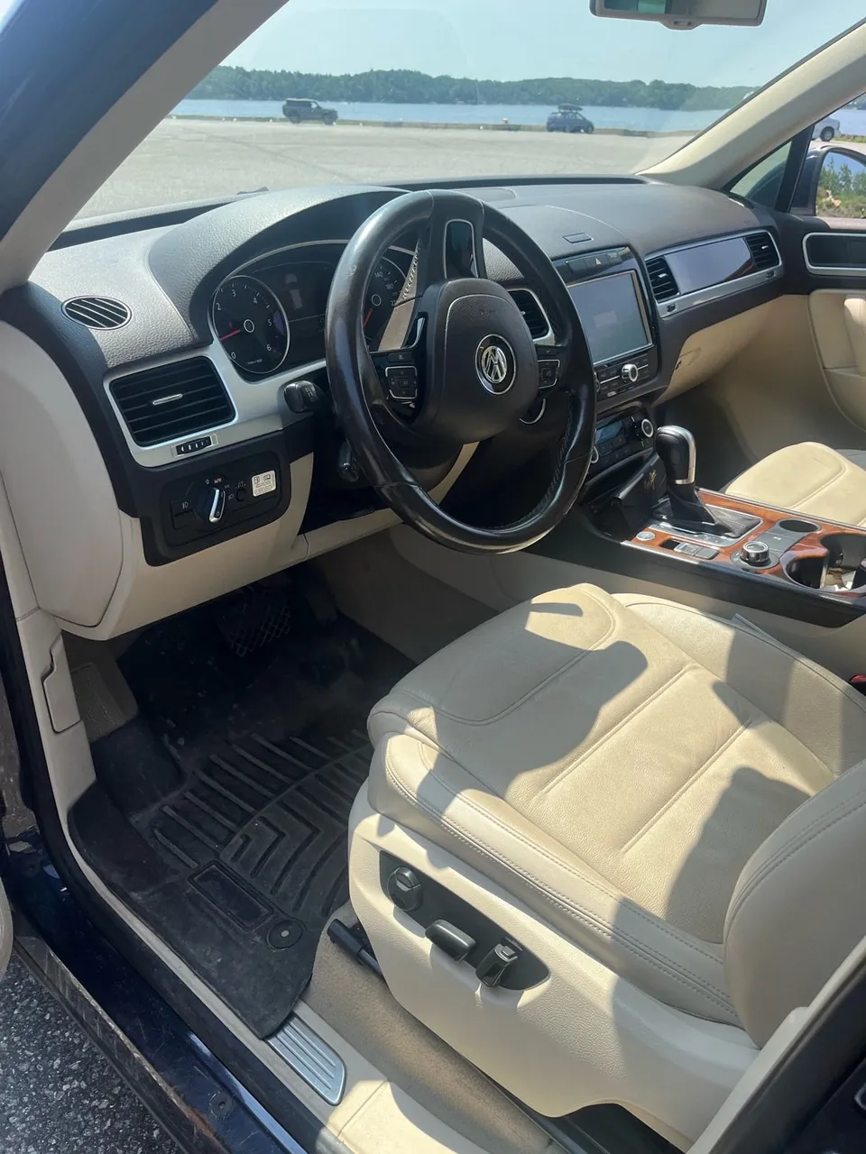 Volkswagen Touareg 2014 photo 5