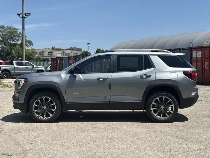 GMC Terrain 2027 photo 5