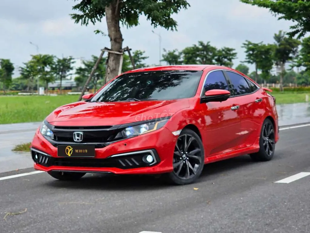 Honda Civic 2019 photo 2