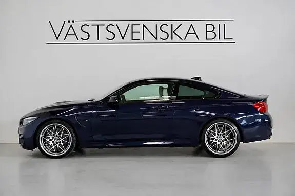 BMW M4 2018 photo 2