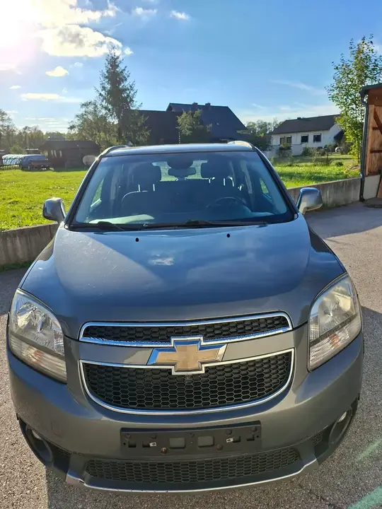 Chevrolet Orlando 2012 photo 2
