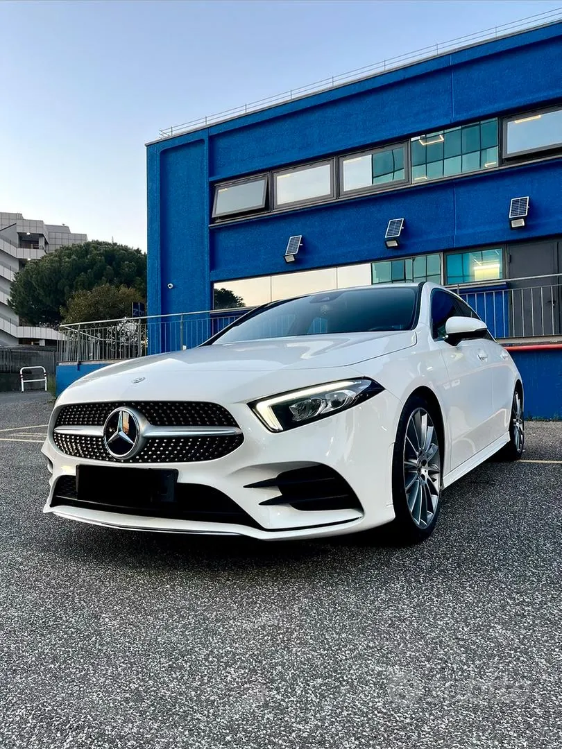 Mercedes-Benz A 180 2018 photo 3